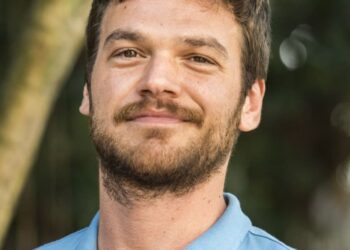 Emilio Dantas renova contrato com a Globo e emplaca nova série em 2021