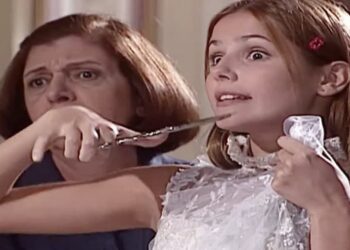 Laços de Família: Íris picota vestido de noiva de Camila e deixa rival em prantos