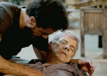 Cláudio salva a vida de Enrico e fica à beira da morte em ‘Império’