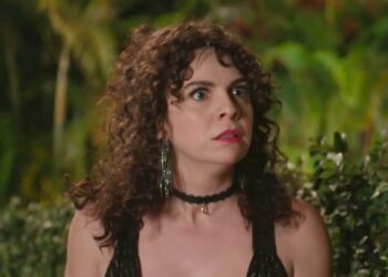 Stephany é arrastada para a morte em matagal na reta final de ‘Um Lugar ao Sol’