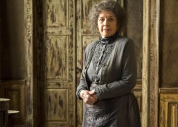Morre a atriz Suzana Faini, aos 89 anos