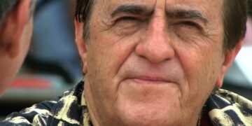 Final de Silveirinha em A Favorita é surpreendente; saiba detalhes
