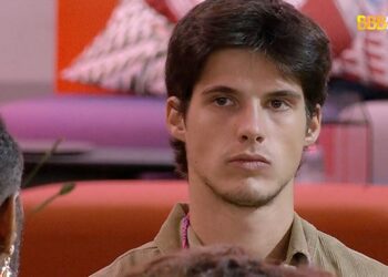 Vídeo: Gabriel fica desapontado ao descobrir que seu pedido de desculpas não foi exibido ao vivo na Globo