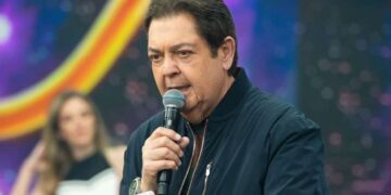 Faustão deixa a Band após um ano e meio à frente de programa que fracassou