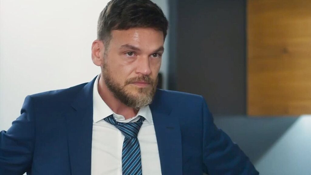 Theo fica em pânico e planeja fuga do Brasil