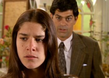Capítulo de Alma Gêmea em 5 de junho | Após vexame na festa, Rafael decide o que fazer com Serena