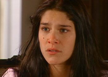 Veja a cena | Serena descobre que é a reencarnação de Luna e vive experiência inédita