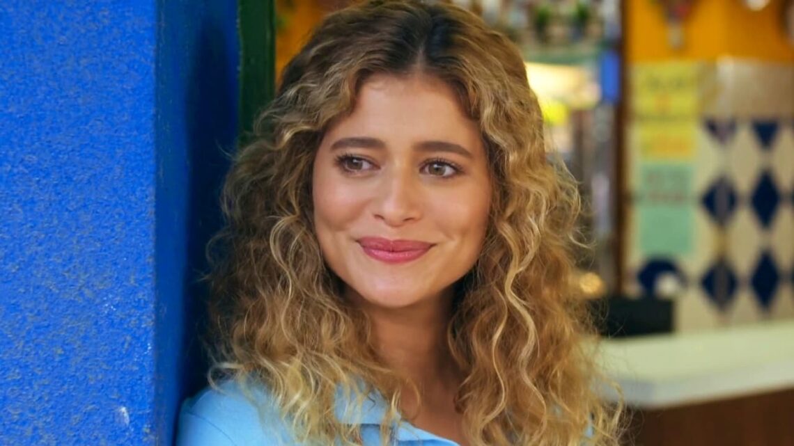 Roxelle muda tática e consegue destruir noivado de Madá e Chico