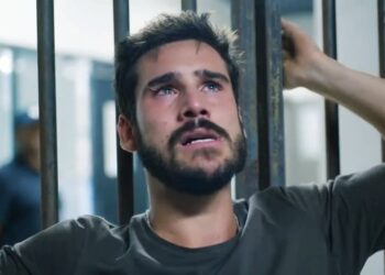Após fugir da prisão, Rudá encontra Molina e vira alvo de saraivada de balas