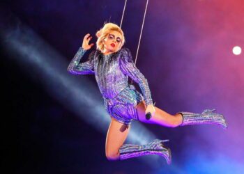 Quanto a Globo vai faturar com show de Lady Gaga no Brasil