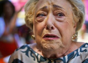 Resumo: Capítulos de Dona de Mim de 26 a 31 de maio