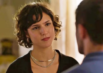 Como Nina cava a cova de Abel e entrega guarda de Sofia para Vanderson
