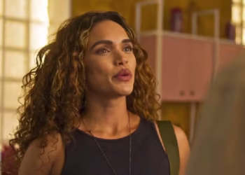 Bárbara faz personagem inocente de cobaia para faturar muito dinheiro