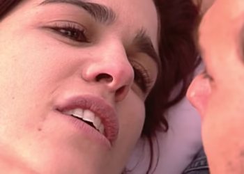 Relembre a cena | Graziela fica muito doente e morre nos braços de Adrian