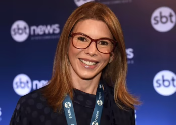 Daniela Beyruti quebra o silêncio, ignora ataque de Zezé e defende isenção do SBT: ‘Sem partido’